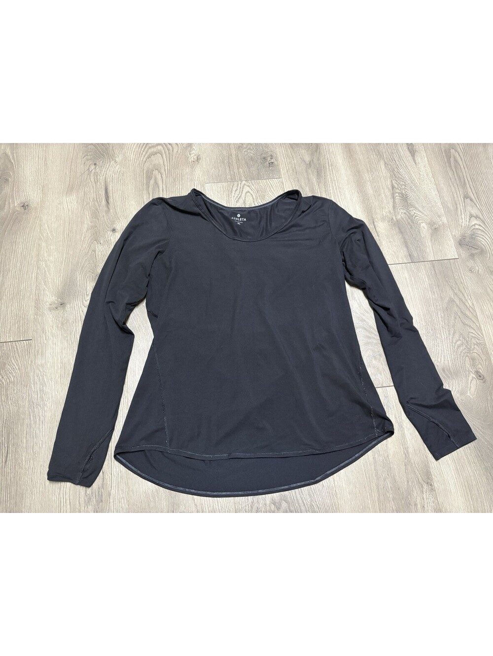 Athleta 964344-02 Chi Long Sleeve Pullove Stetch Thumbholes Black W XL
